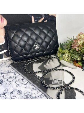 Chanel Chain Wallet Black Quilted